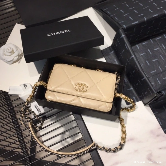 HyperPeter CHANEL CHAIN WALLET 0814